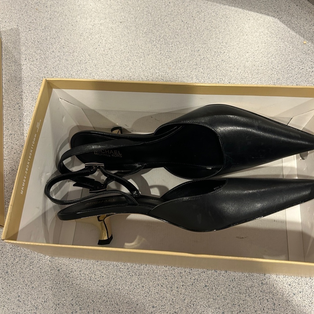 Michael Kors Women's Luna Slingback Kitten-Heel Pumps Black Size 8.5 New In Box - Picture 3 of 7